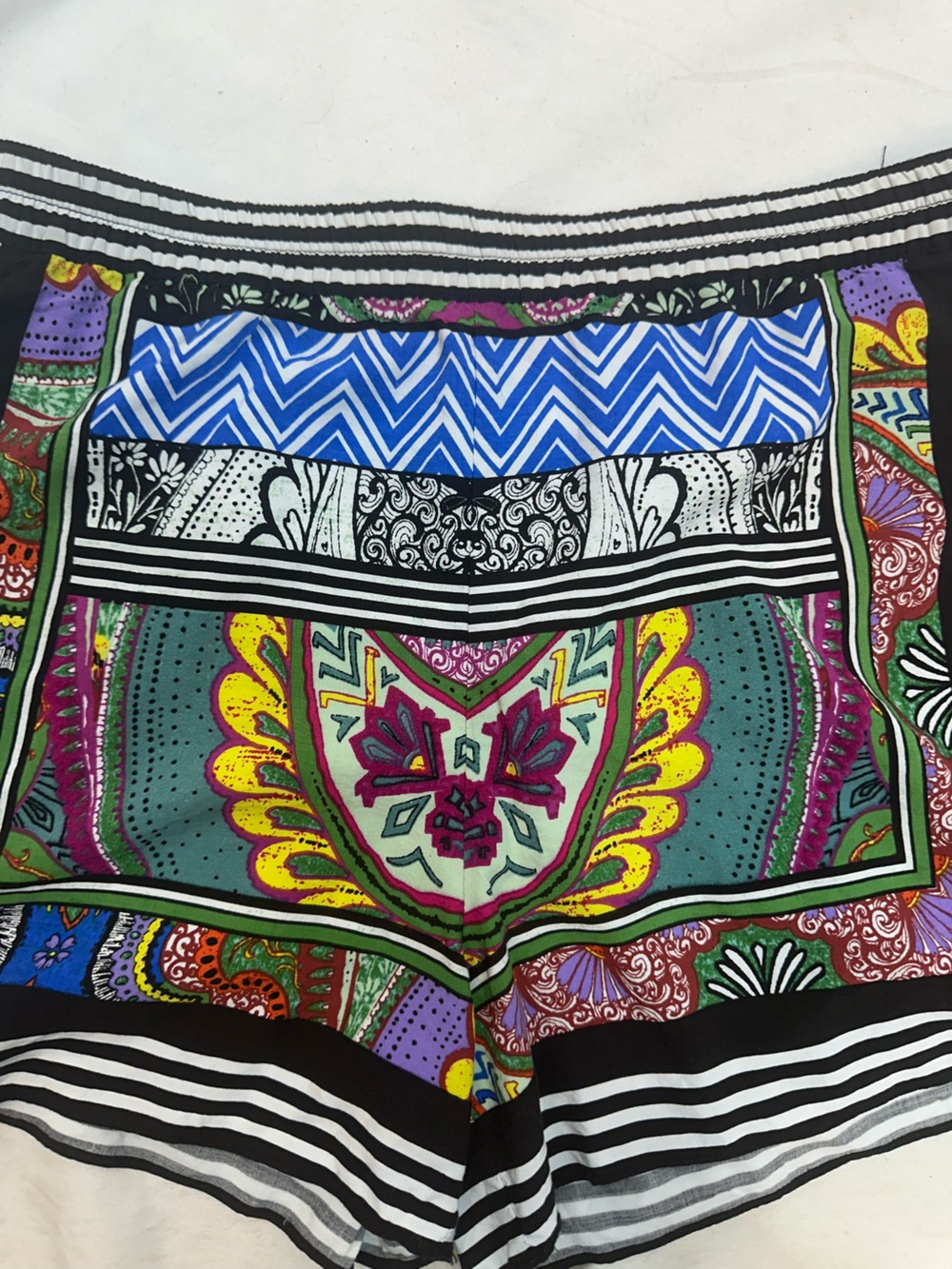 Anthropologie Multicolor Printed High-Waist Women’s Shorts S - Picture 2 of 3